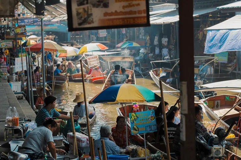 Navigating the Floating Markets