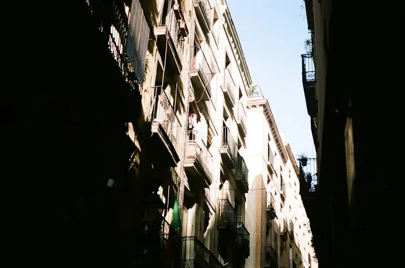Getting Lost in the Gothic Quarter