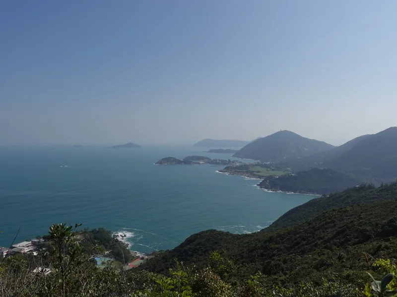 Hiking Dragon's Back