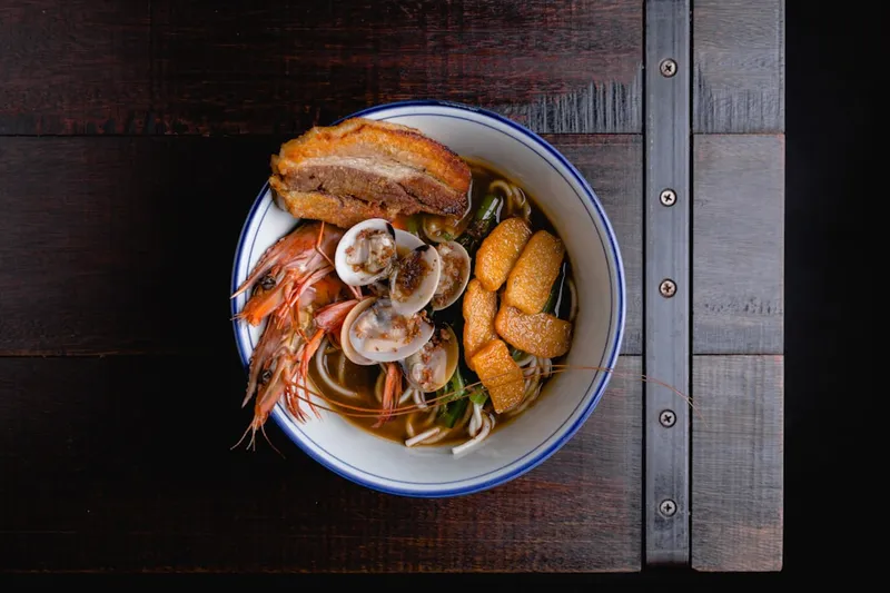 Jumbo Seafood (Chilli Crab)