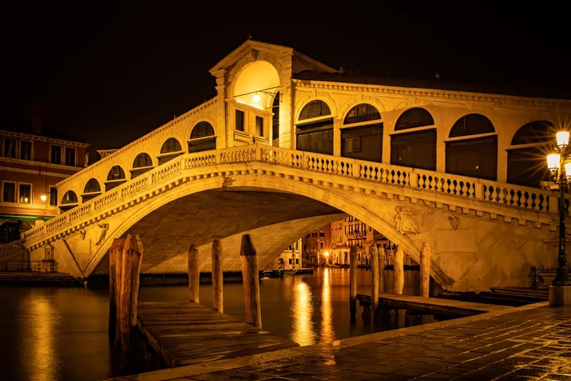 Rialto Bridge
